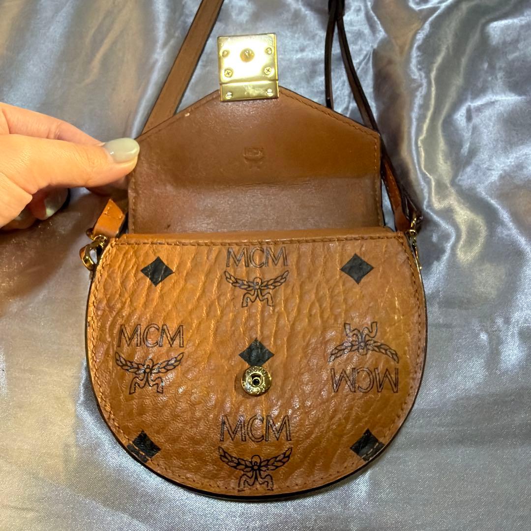MCM mcm ウォレットチェーン 財布 ブラウン
