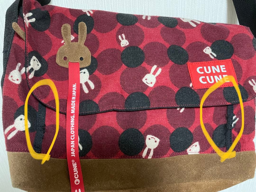 CUNE キューン　メッセンジャーバッグ　うさぎ