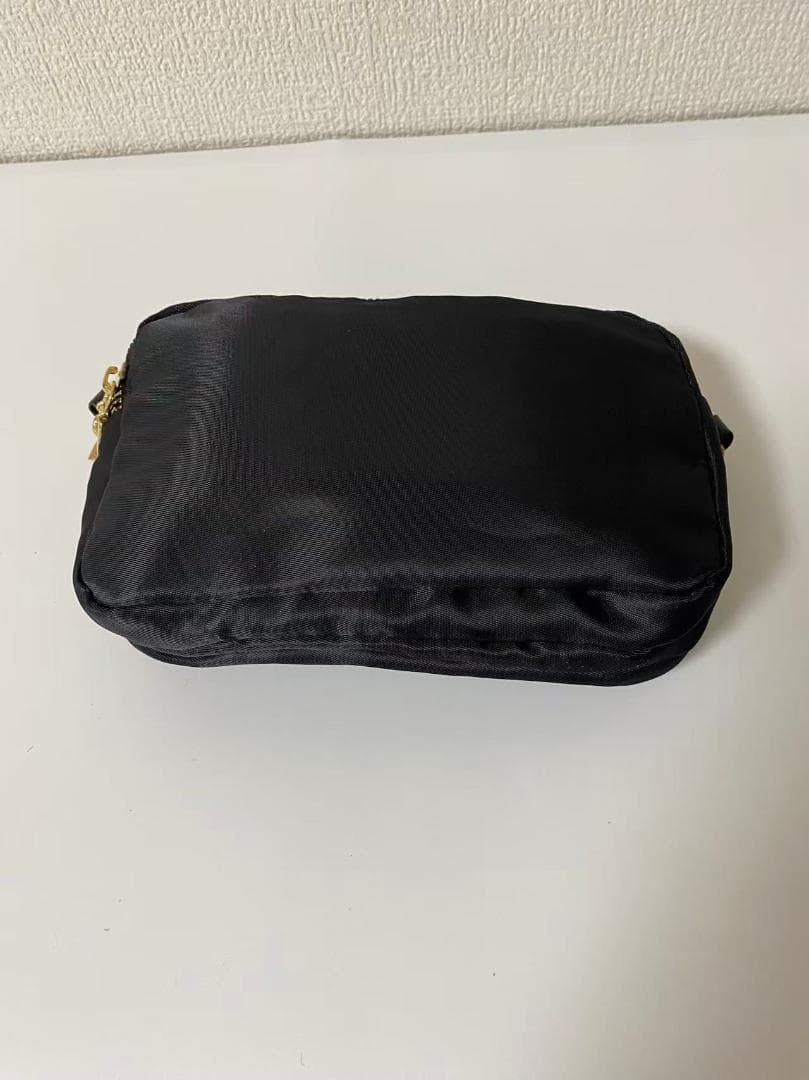PRADA ナイロン ミニショルダーバッグ ブラック d