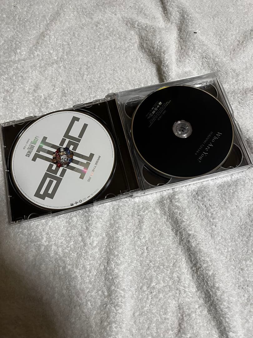 三代目 J SOUL BROTHERS from EXILE TRIBE