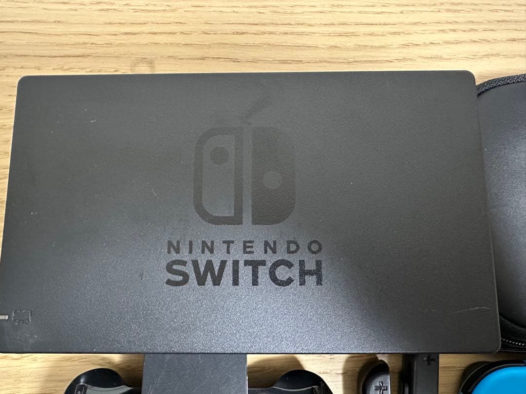 Nintendo Switch 本体 Joy-Con 等付属品あり