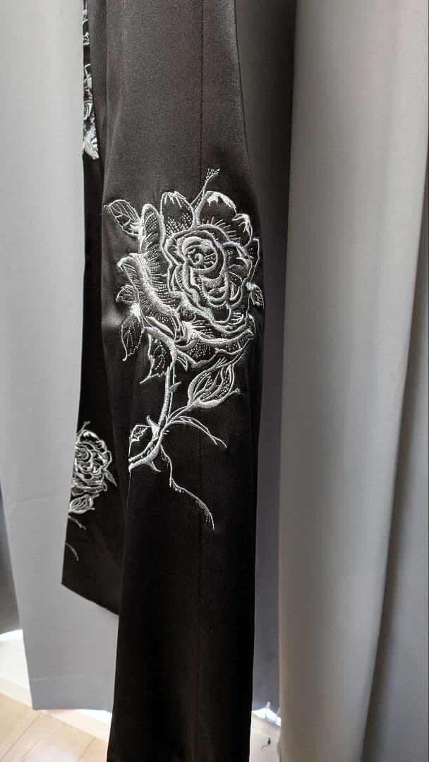 定価約5万円 花柄刺繍 ド派手 ホストスーツ 46(Lサイズ)