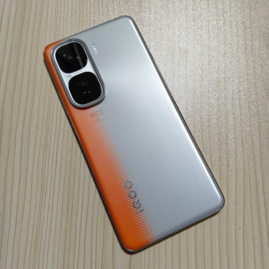 VIVO iQOO Neo 10 256GB+12GB オレンジ 本体のみ
