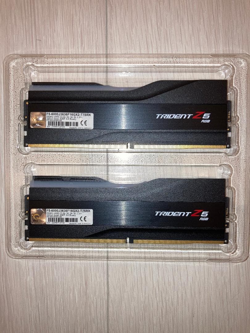 メモリー G.SKILL TRIDENT Z5 DDR5-6000 16GBx2 32GB
