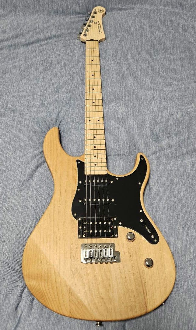 Yamaha PACIFICA 112VMX エレキギター