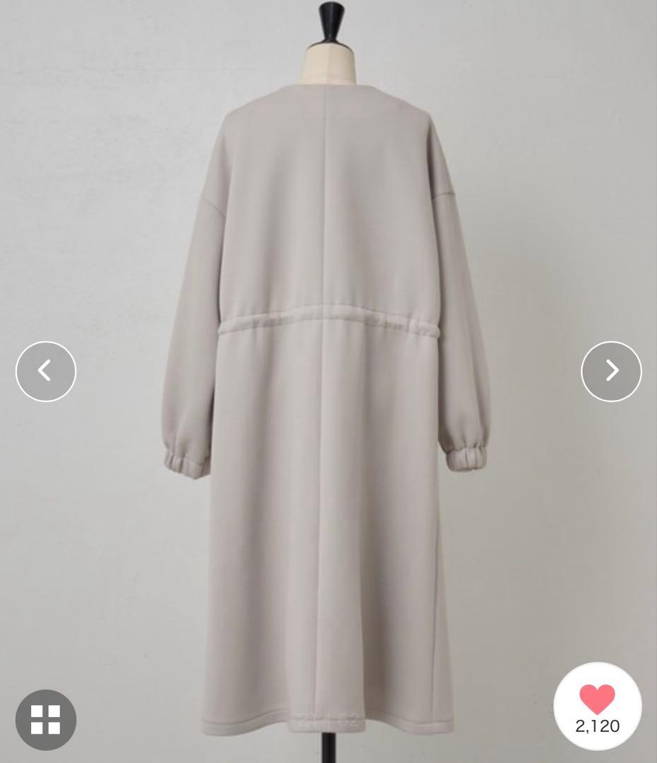 最終価格　BEARDSLEY ダンボールギャザーコート　卒入式にも