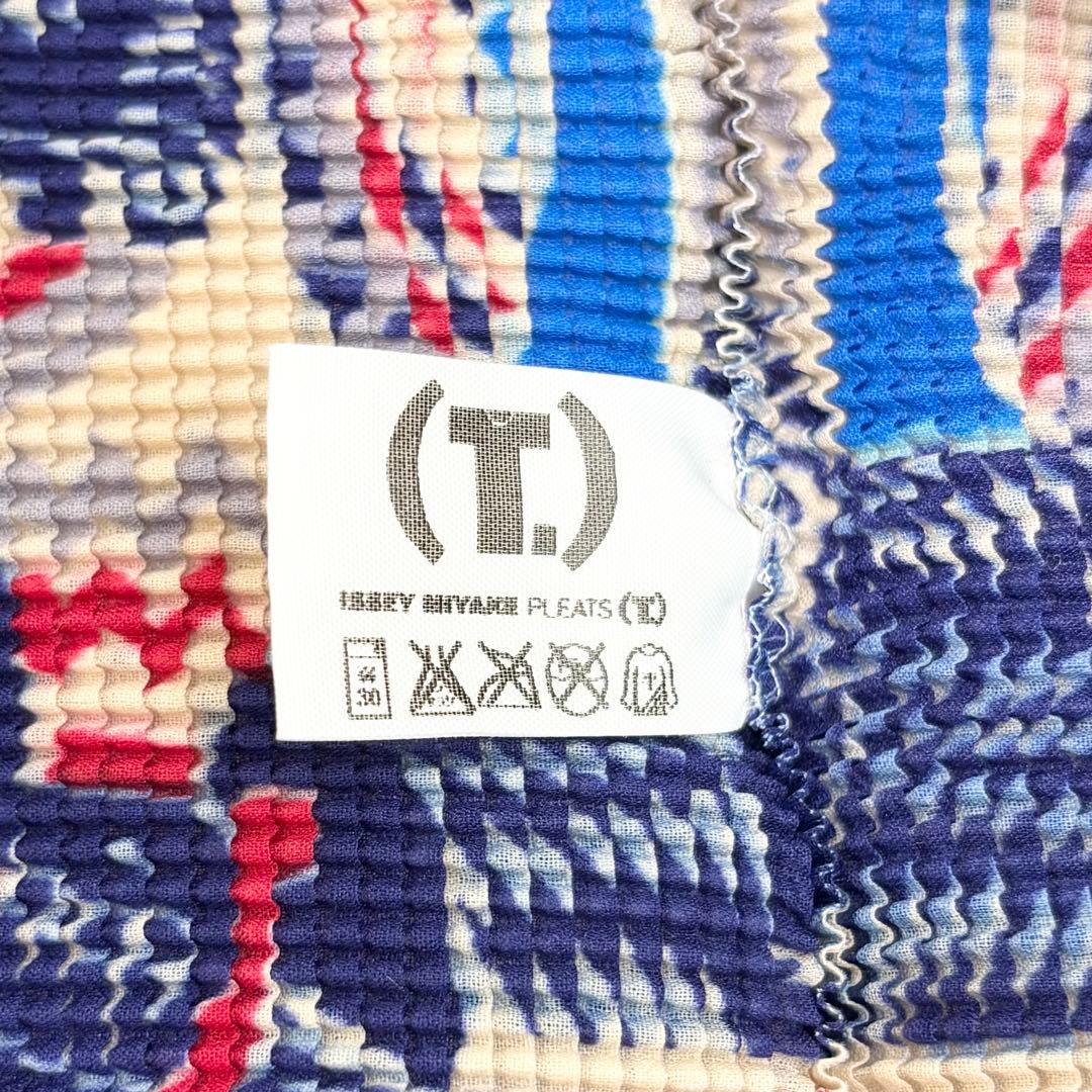 【美品】（t.） イッセイミヤケ トランプ キング カットソー シャツ 総柄 3