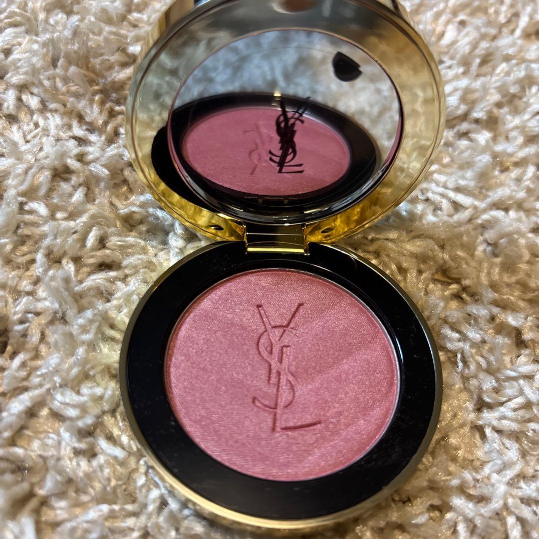 YSL パウダーチーク 44 ピンク　　サンプルおまけ付き