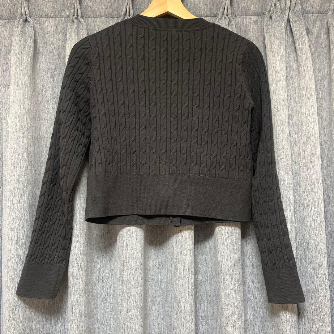 anuans リトルケーブルニットカーディガン　チャコールグレー