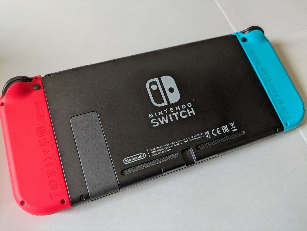 Nintendo Switch 保護フィルム付