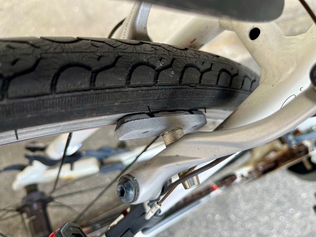【大阪市 引取り限定】GIOS Mistral ジオス ミストラル ホワイト