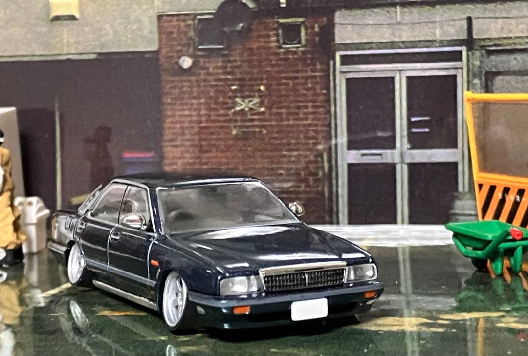 TOMYTEC ニッサン　シーマLV-N278 1/64 改造