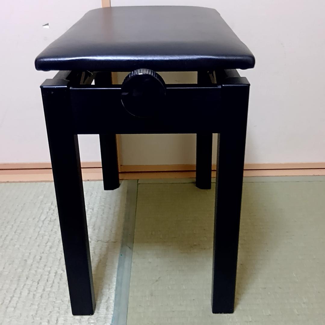 【週末特価】YAMAHA　ヤマハ　ピアノ椅子　高さ調整可能　ブラック　昇降式