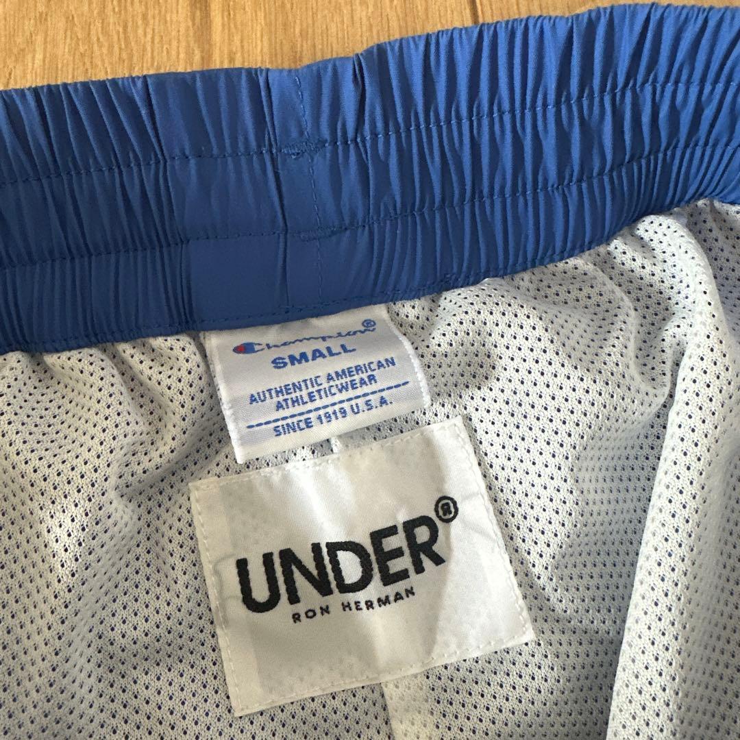 UNDER Rのチャンピオンナイロンウォッシャーパンツ