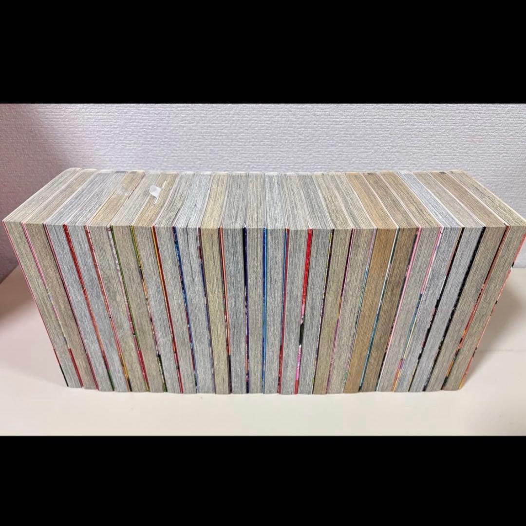 ワンピース 全巻初版　１巻〜１１２巻　４９冊　セット　帯付き　尾田栄一郎　本