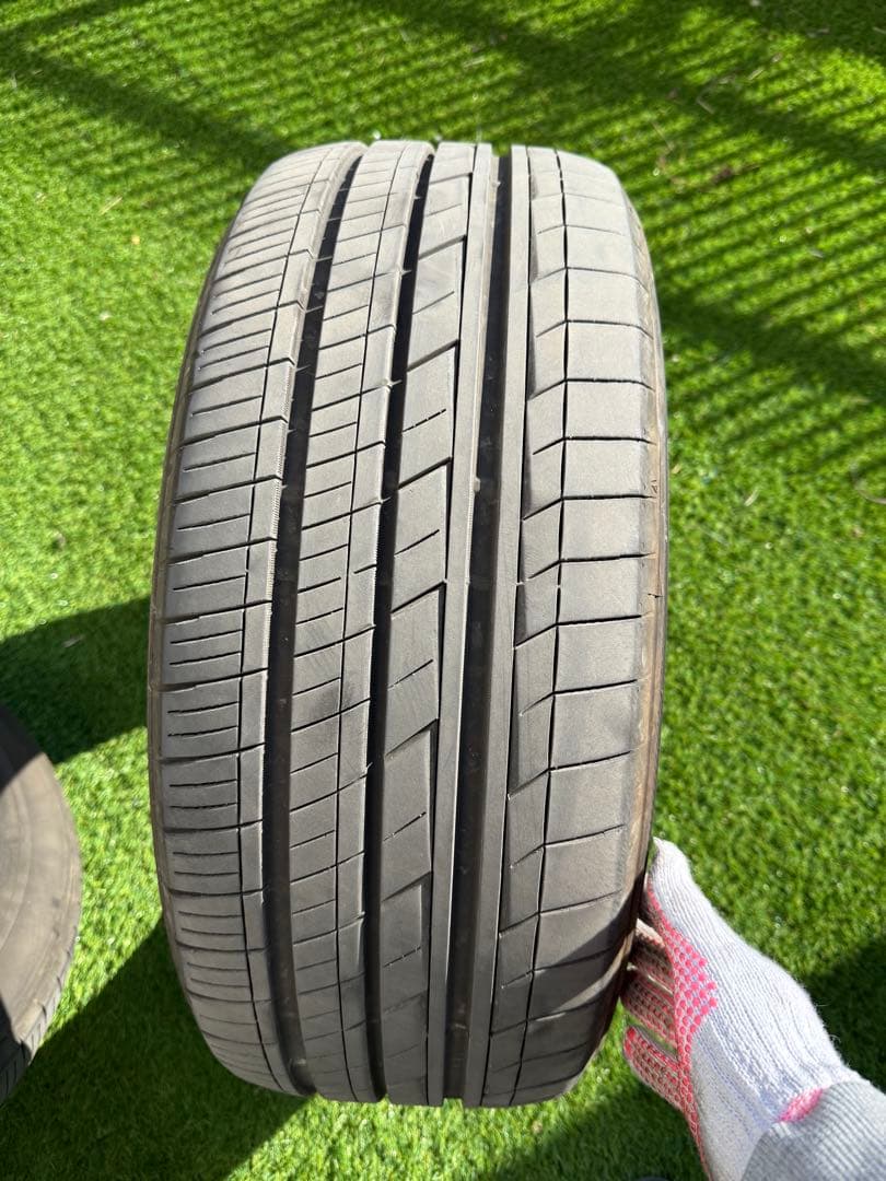 まさまさTOYO タイヤ　TRANPATH LUⅡ 235/50Ｒ18