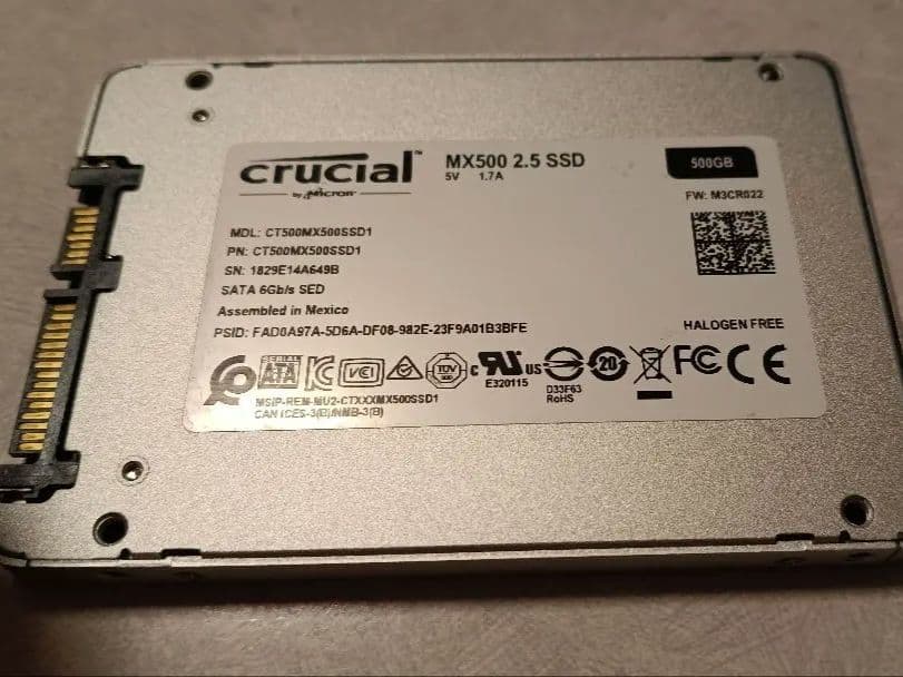 【値下げ】crucial MX500 500GB SSD 99% 49B