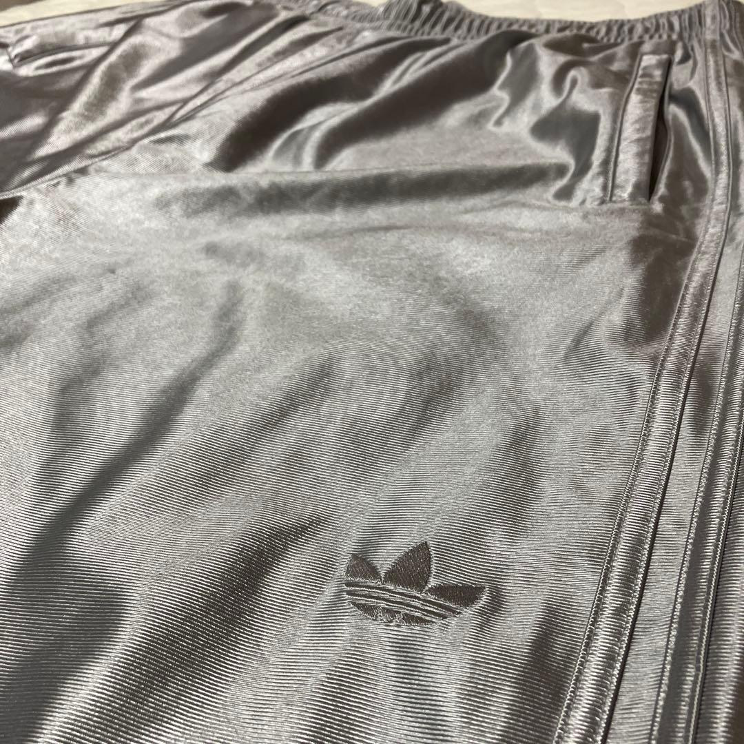 3月のみ　adidas オーバーサイズ　ファイヤーバード　トラックパンツ　y2k