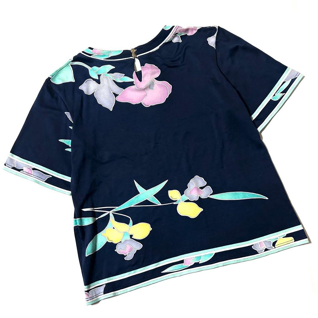 【美品】レオナール　半袖　カットソー　花柄　コットン100%　大きいサイズ　LL