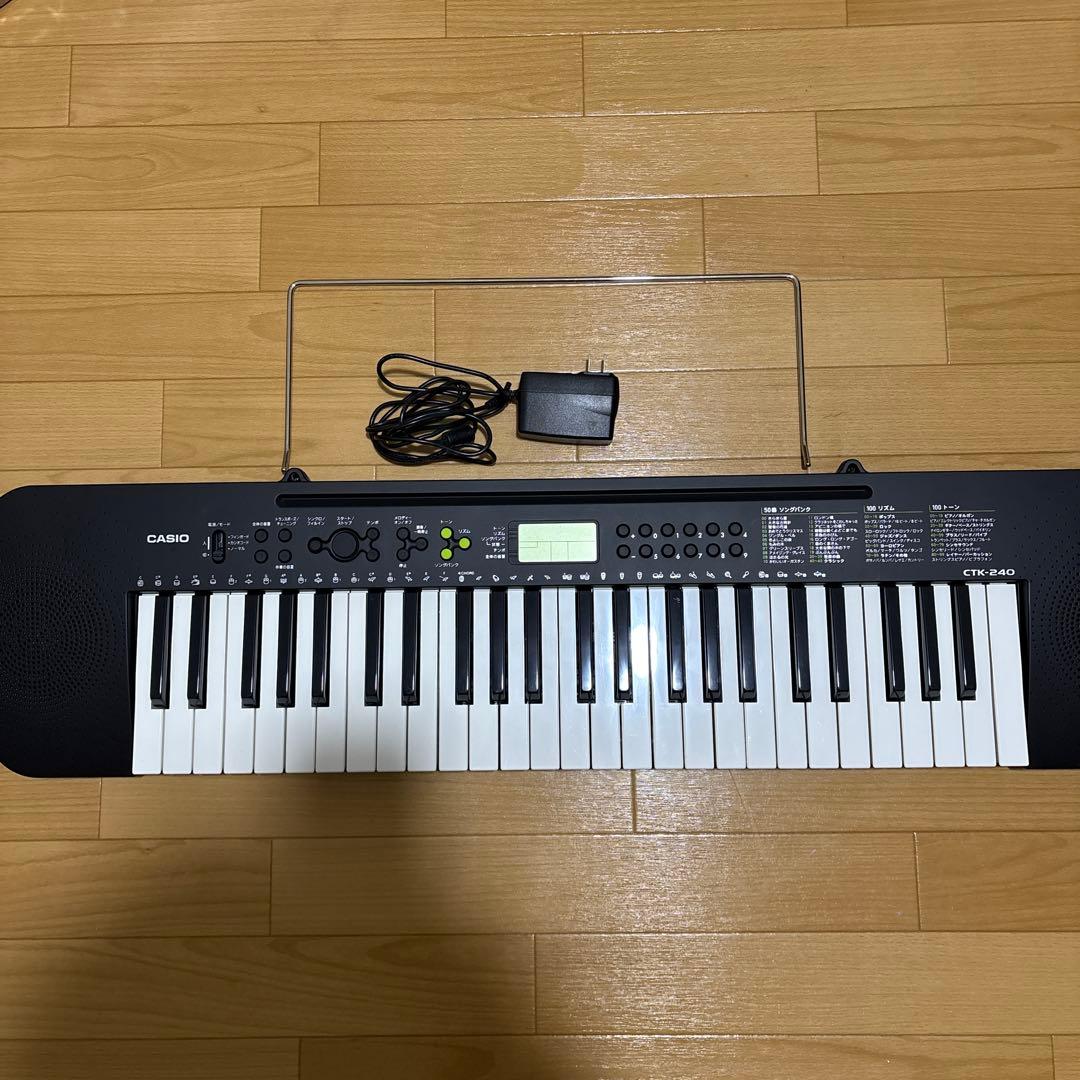 CASIO CTK-240 電子キーボード　電子ピアノ