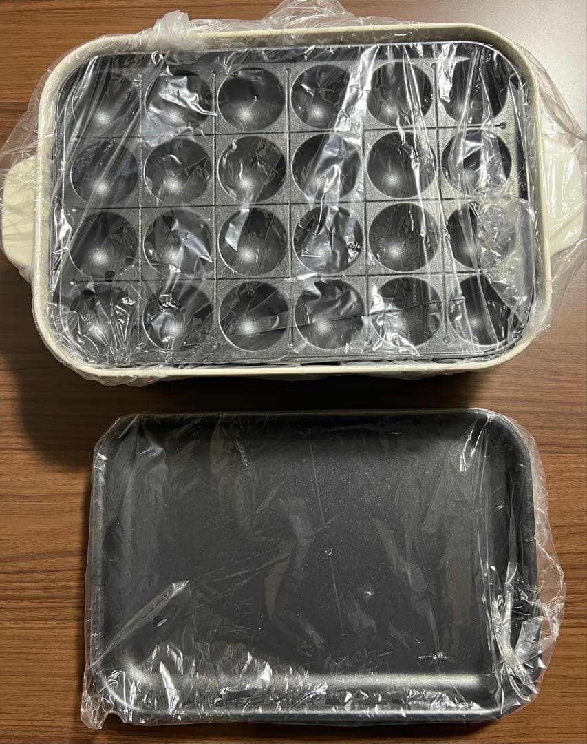 新品未使用　BRUNO コンパクトホットプレート BOE021-WH（ホワイト）