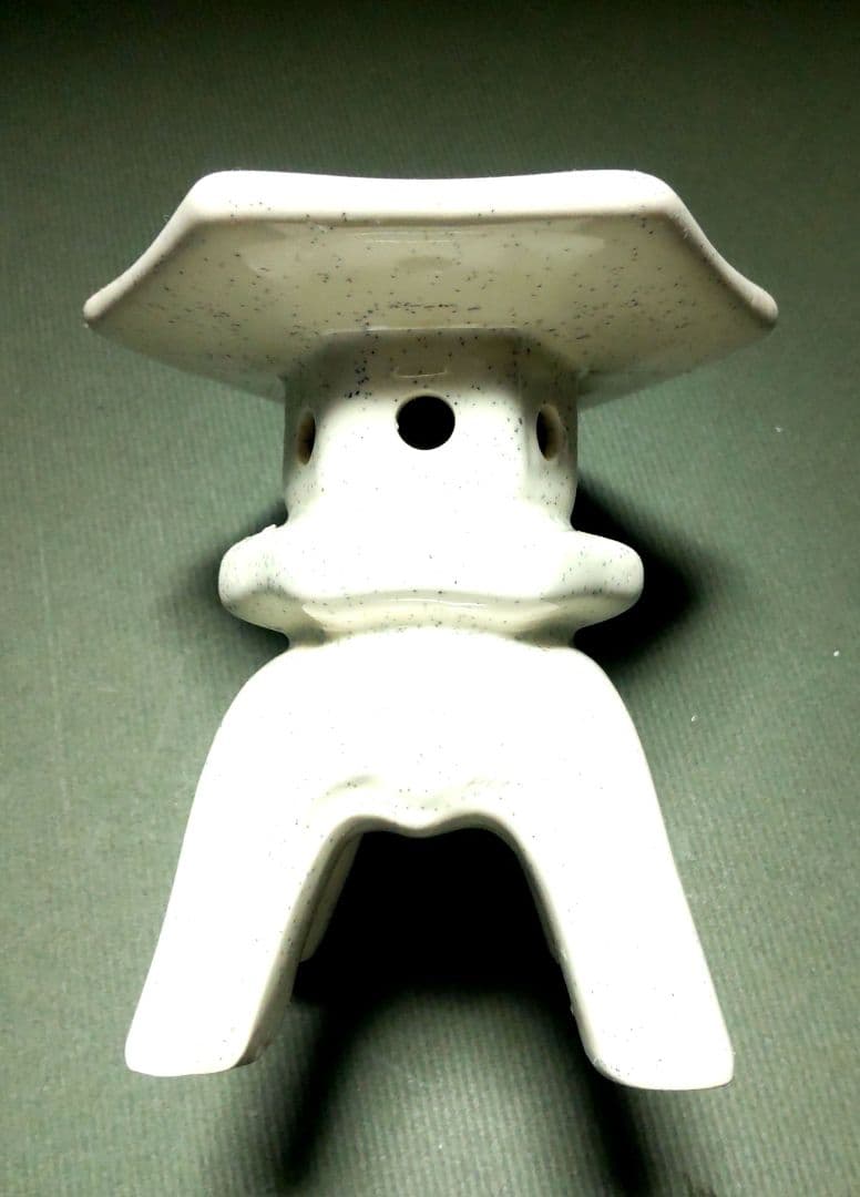 約40年前の灯籠型の陶器・工芸品・日本製未使用美品#四次元P陶器#四次元P年代物