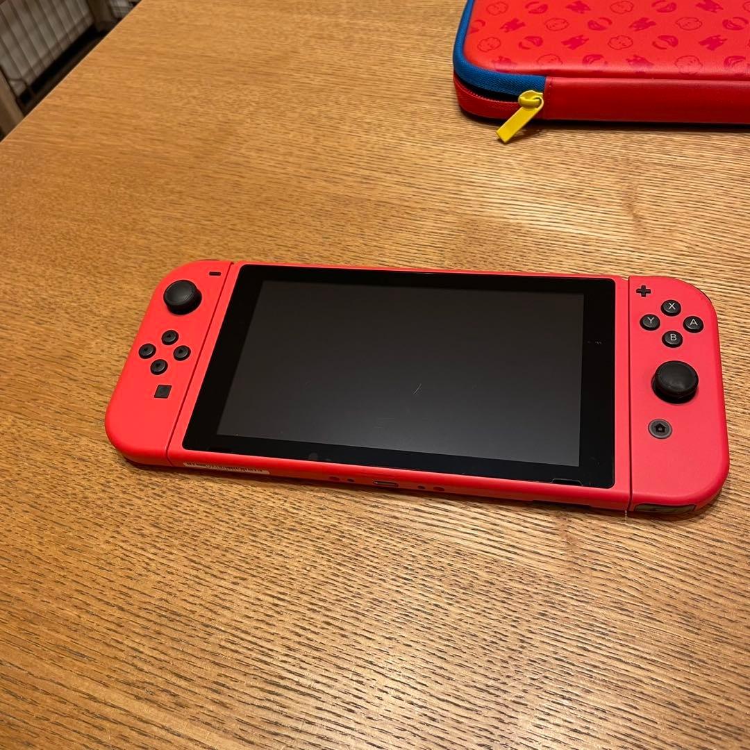 Nintendo Switch マリオレッド×ブルー マリオカート8付き
