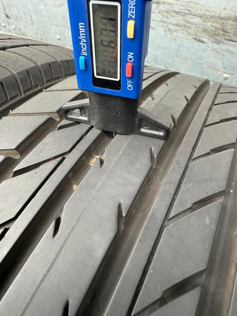 ひろヨコハマサマータイヤ225／60R17 99H