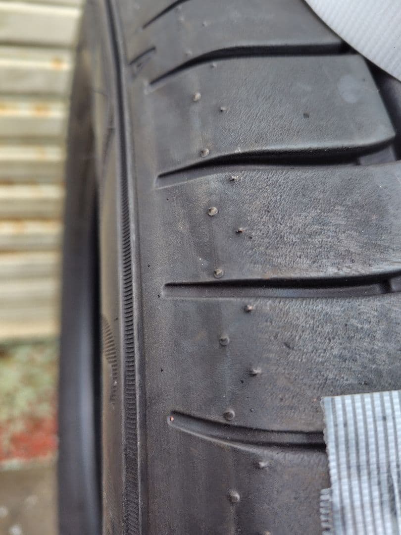 やす、Goodyear RVF02 205/65R16 タイヤ 9分山