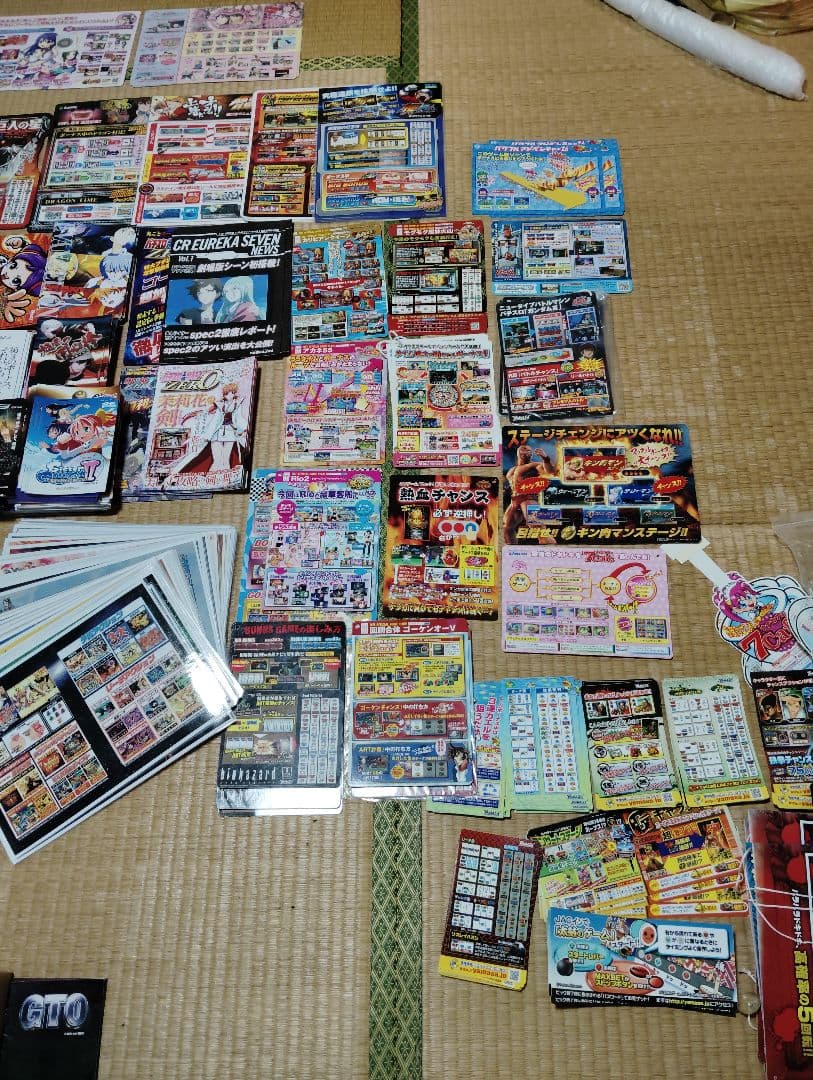 け*と様 パチンコ　パチスロ　ポスター約100本　その他小冊子など合わせて約30