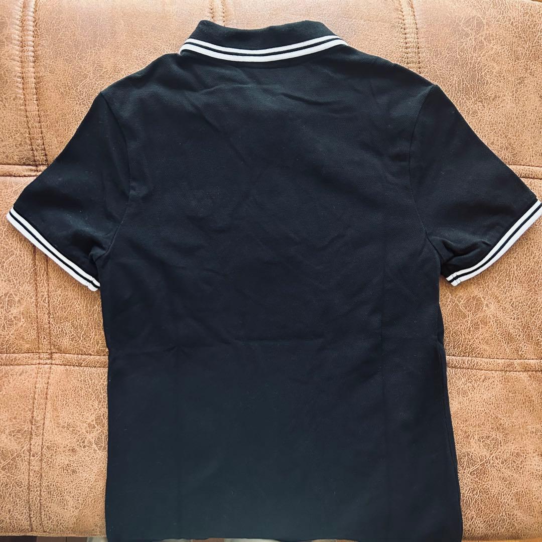 FRED PERRY ブラック ポロシャツ 半袖　レディース