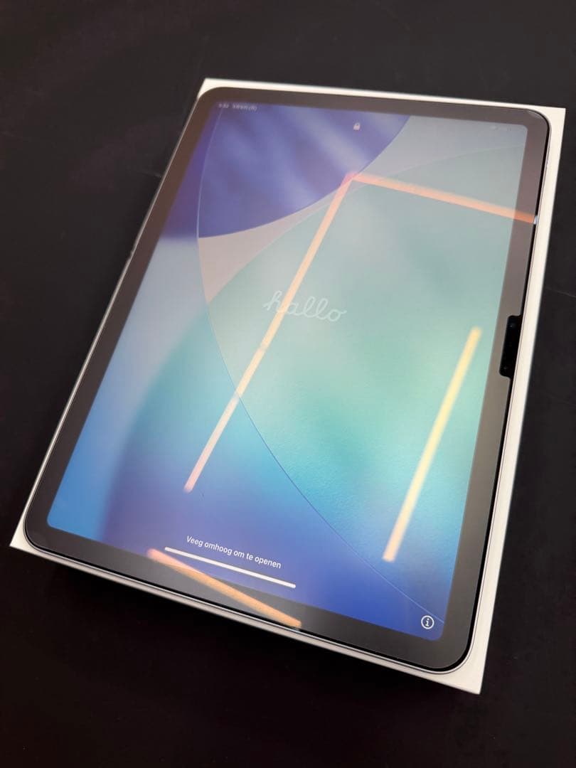 Apple iPad Air Wi-Fiモデル　シルバー 11インチ