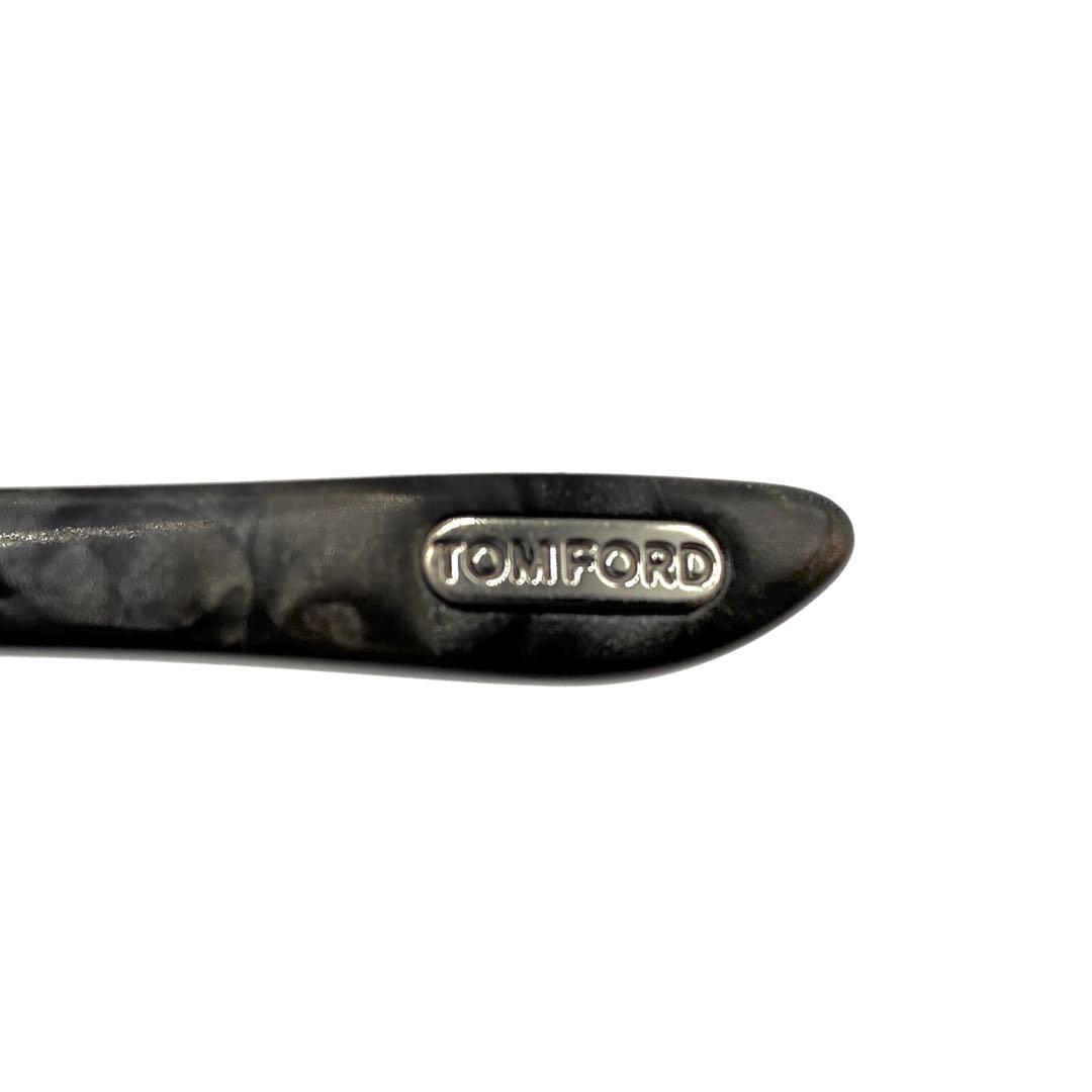 【極美品】TOM FORD トムフォード　オーバル　サングラスTF5244