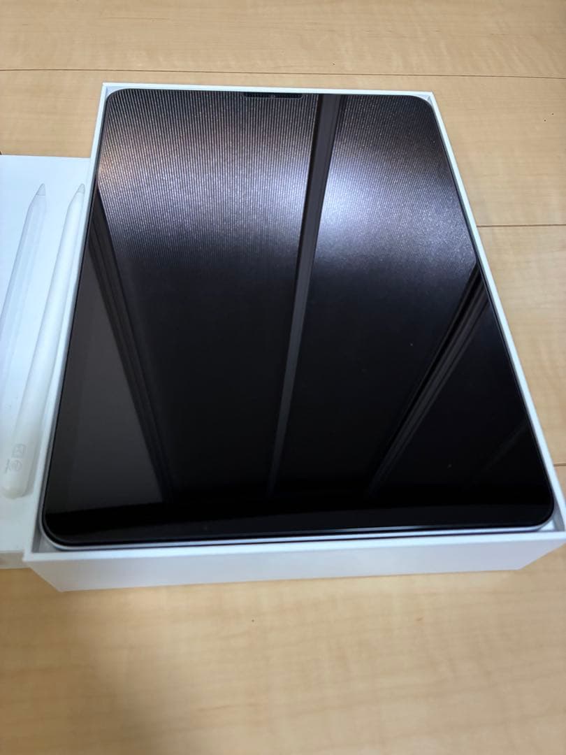 美品iPad Pro 11㌅第4世代Apple Pencil、ケース