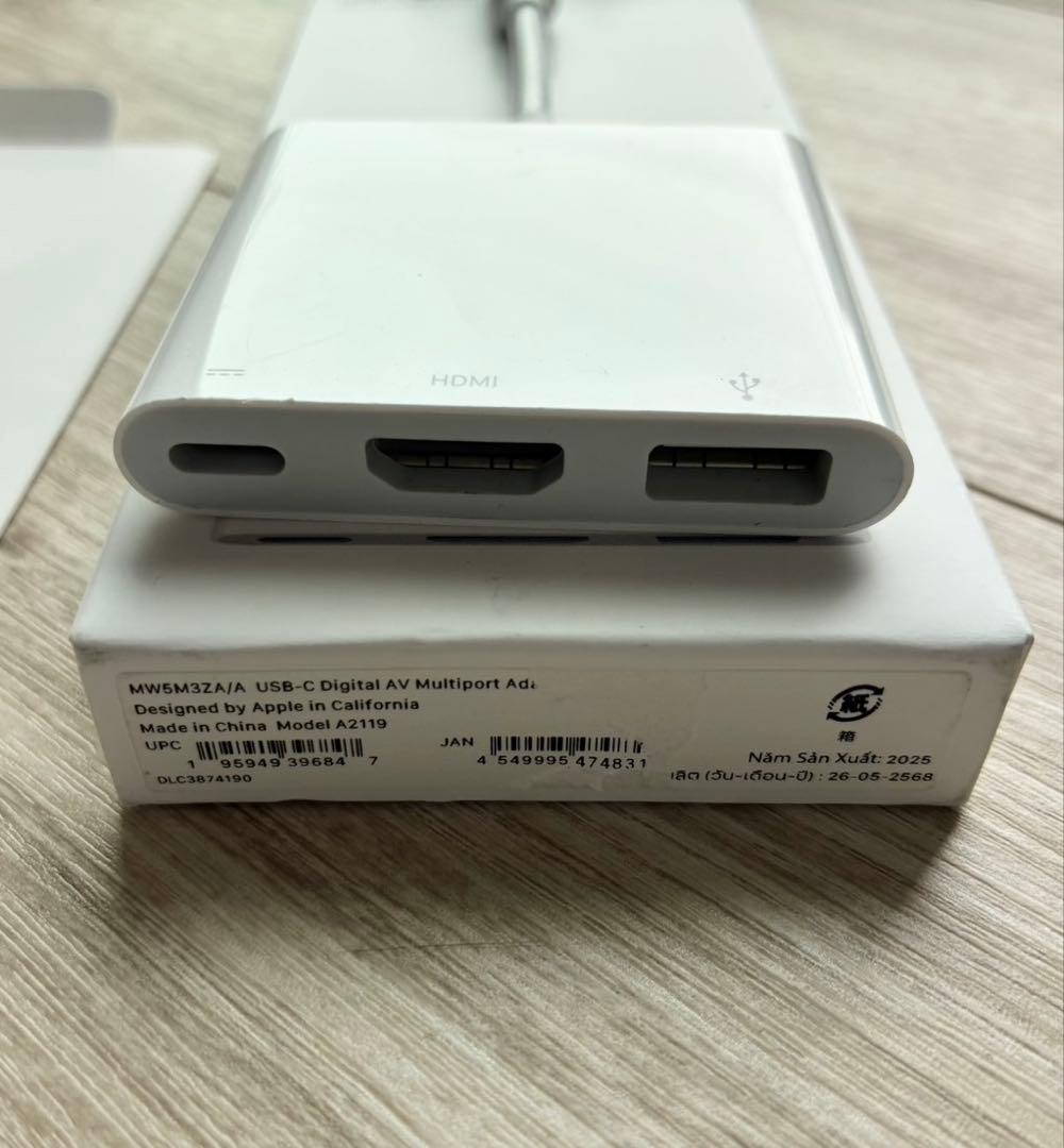 【美品、正規品】Apple USB-C 変換アダプタ