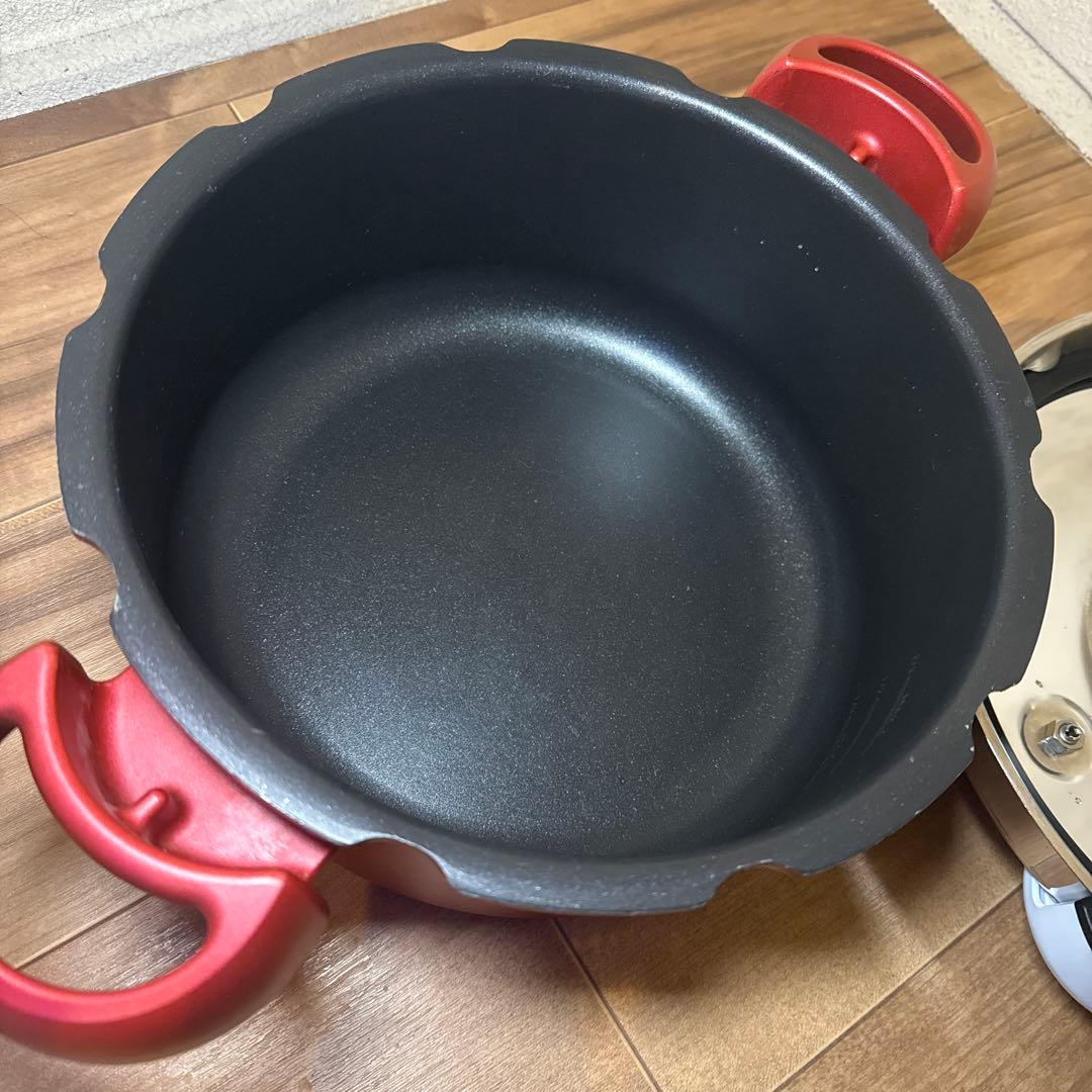 【美品】ティファール T-fal 圧力鍋 クリプソ ミニット デュオ 5.2L