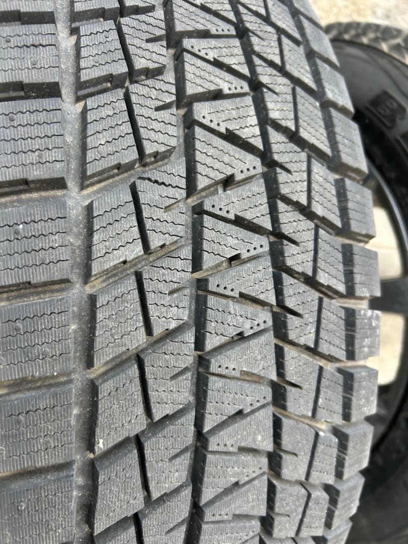 225/65R18 ブリヂストン BLIZZAK DM-V1 スタッドレス4本