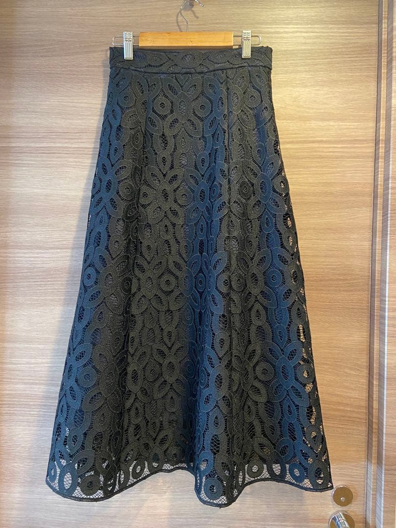 美品【LOULOU WILLOUGHBY】サークルレーススカート