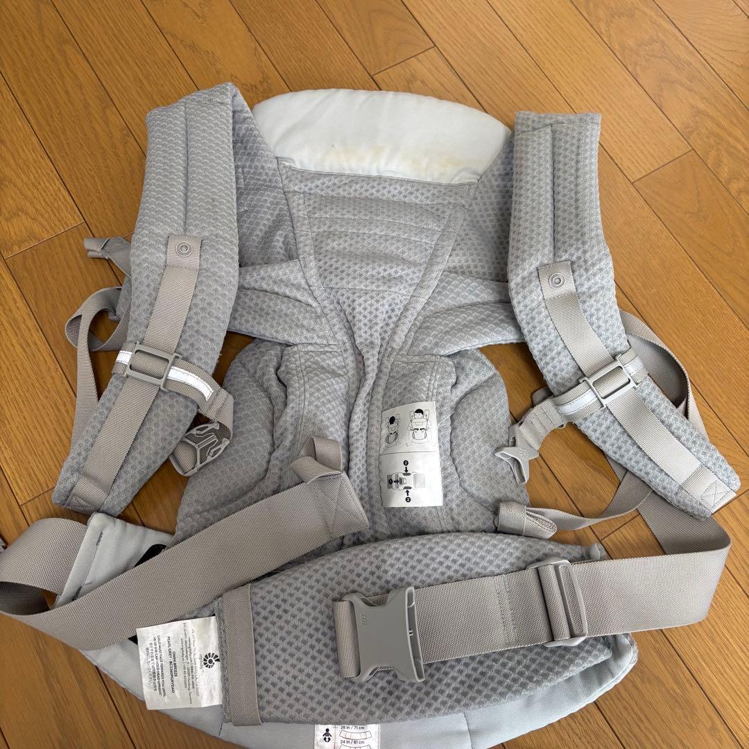 【値下げ】ergobaby 抱っこ紐 グレー オムニブリーズ おまけ付き