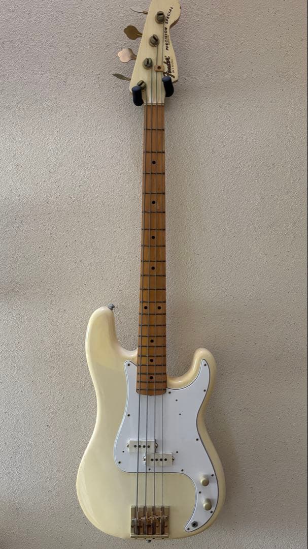 ベース Fender USA Precision special bass