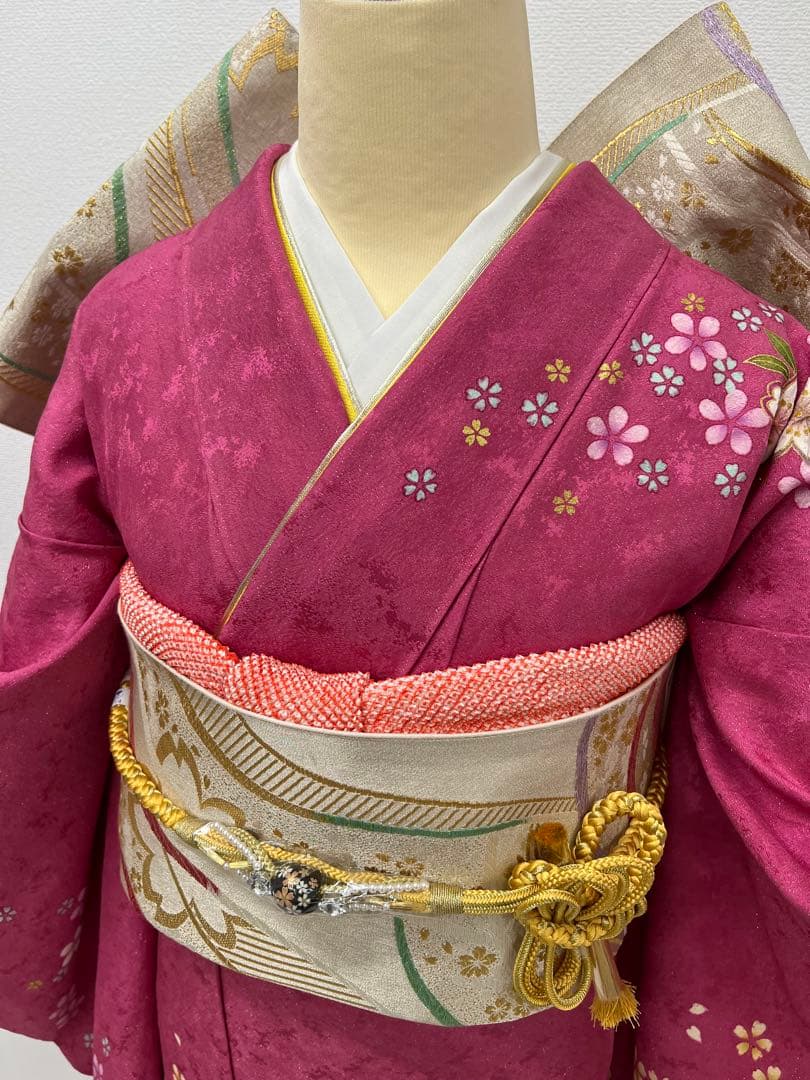 振り袖　フルセット　長襦袢付　金彩加工　刺繍入り　成人式　結婚式　777