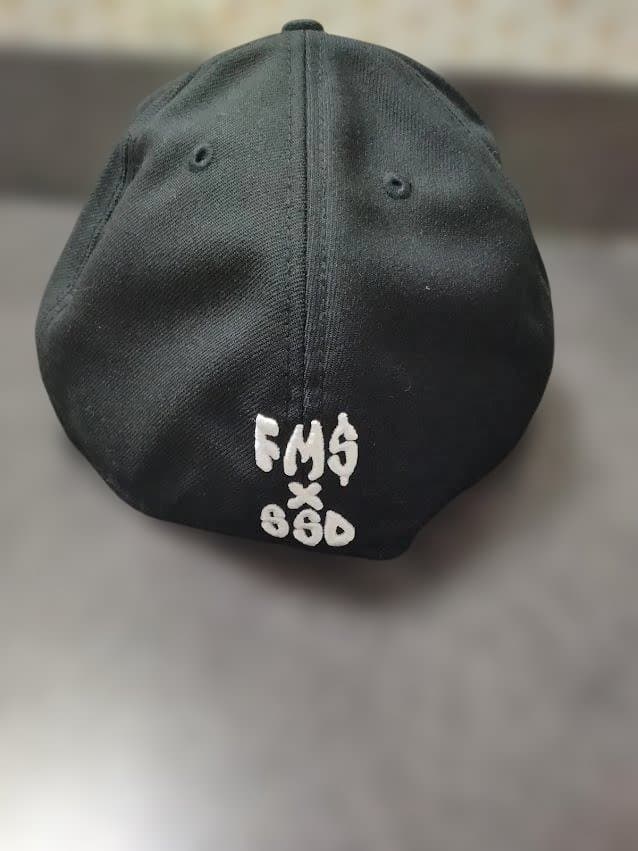 FAMOUS × SO SO DEF ニューエラ コラボ キャップ 7 5/8