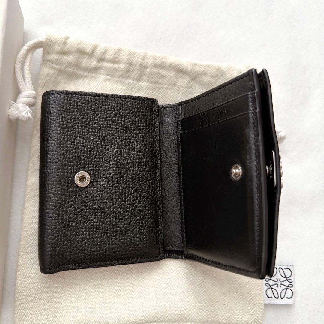 LOEWE ロエベ　財布　三つ折り財布　アナグラムトライフォールド　ブラック　黒