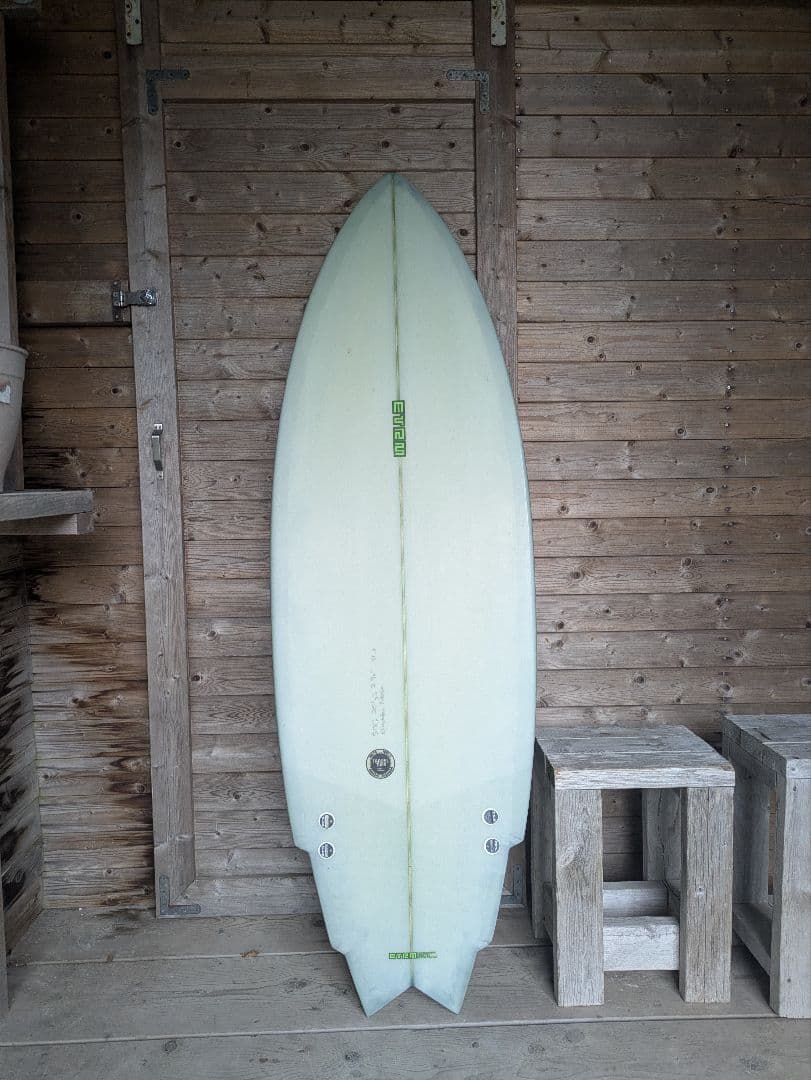 アウトレット surfboard サーフボード ツインフィン FCS twin