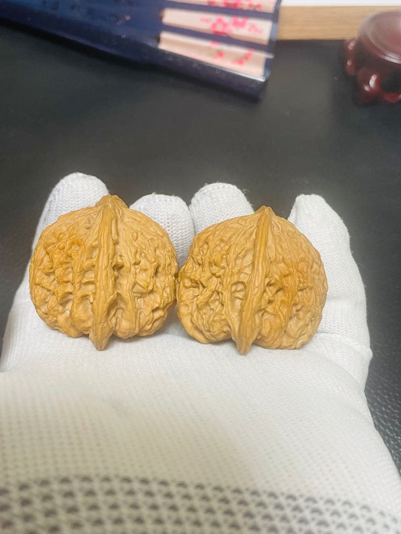 ❤️No.463遊ぶクルミ　文玩核桃 精配三角承德密紋