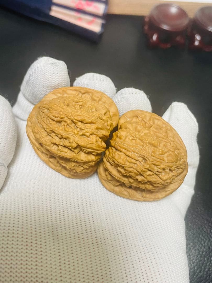 ❤️No.463遊ぶクルミ　文玩核桃 精配三角承德密紋