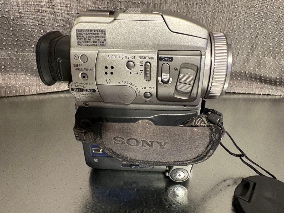 SONY DCR-PC110 ビデオカメラ