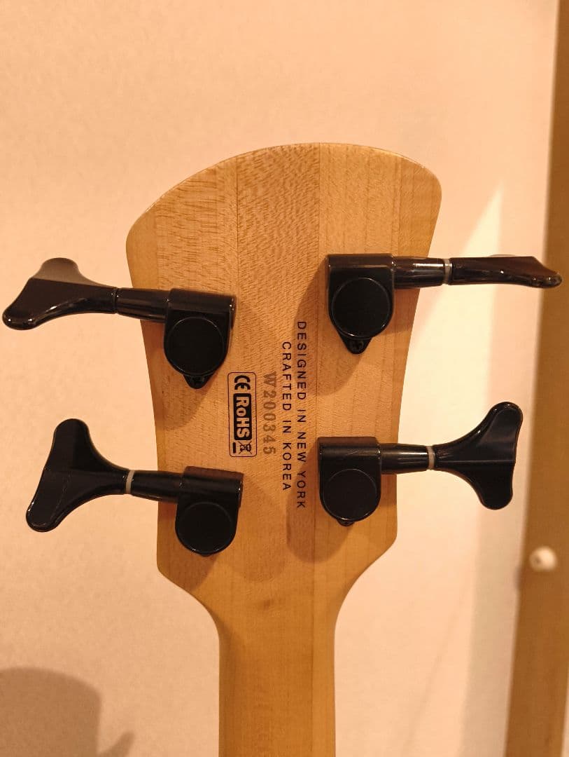 ベース Spector Legend 4 Classic with Bartolini