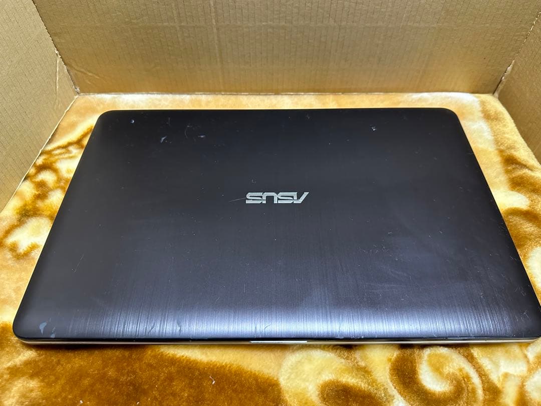 すぐ使用可能：ASUS X540S Office 付き