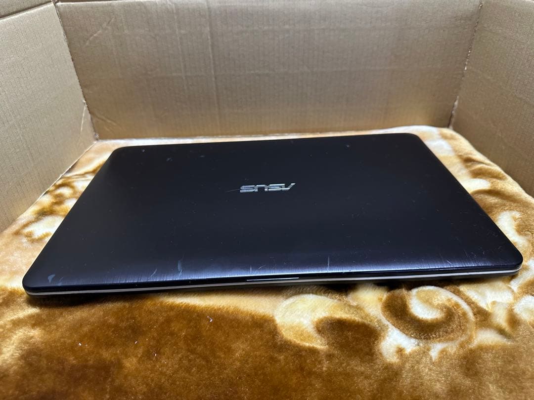 すぐ使用可能：ASUS X540S Office 付き